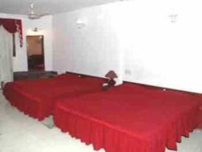 Hotel Rest Inn Lakhnau Szoba fotó